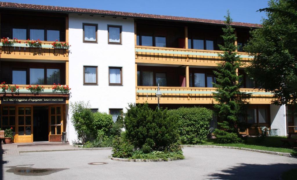 Chiemgau Appartements อินเซลล์ ภายนอก รูปภาพ