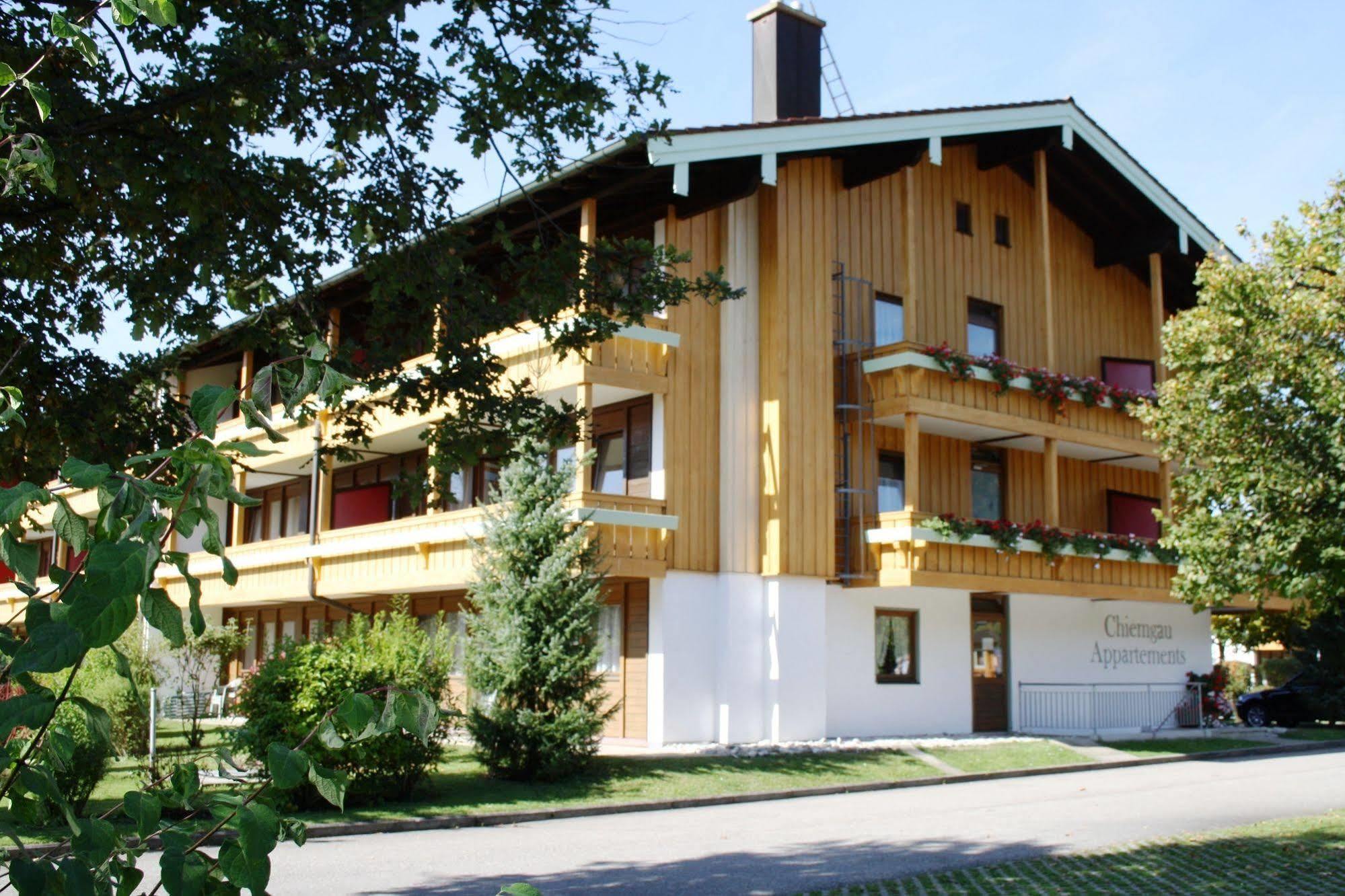 Chiemgau Appartements อินเซลล์ ภายนอก รูปภาพ